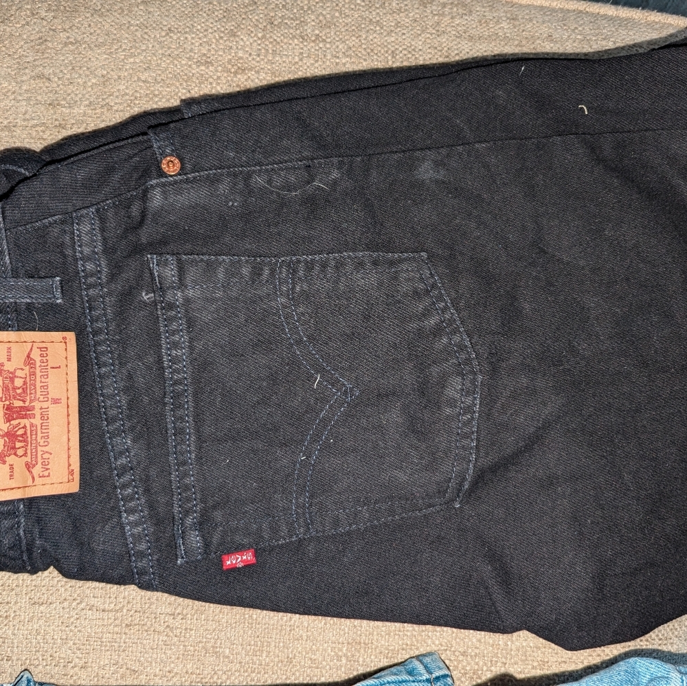Women's older Levi shorts